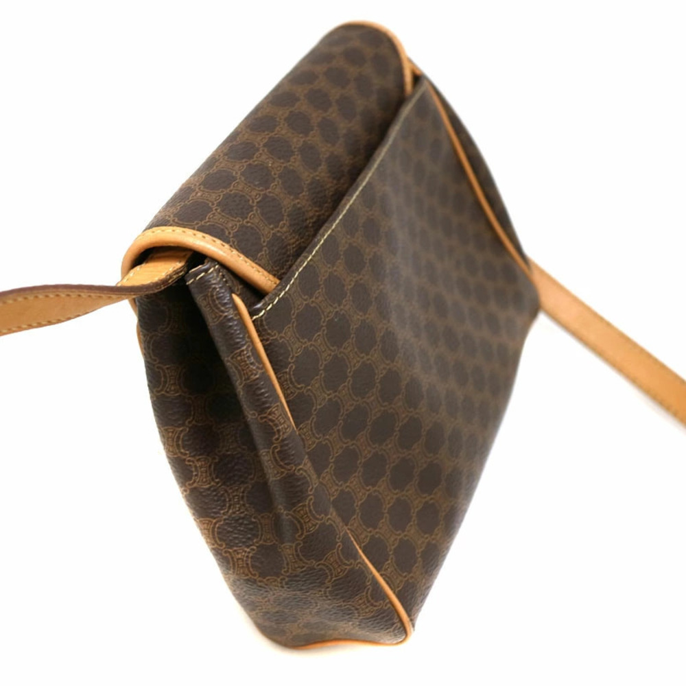 CELINE shoulder bag circle logo Macadam brown leather - Picture 4 of 6